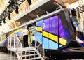 China lanza el primer convoy de metro del mundo hecho de fibra de carbono