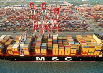 China limita también exportación de metales clave a EE.UU.