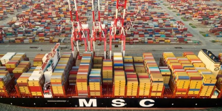 China limita también exportación de metales clave a EE.UU.