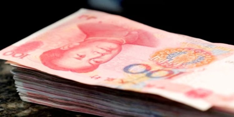 China reduce tasas de interés en esfuerzo por impulsar crecimiento económico decaído