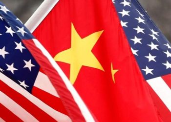 China responde a los paí­ses más poderosos del mundo (G7)