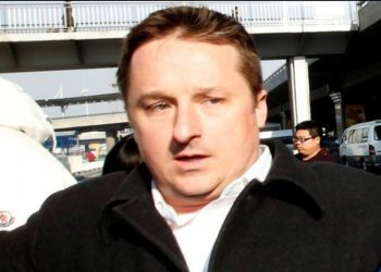 China sentencia a 11 años a canadiense por espionaje
