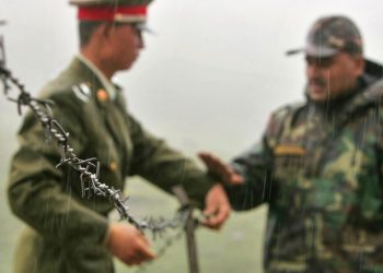 China y la India se comprometen a mantener la paz y la tranquilidad en su disputada frontera