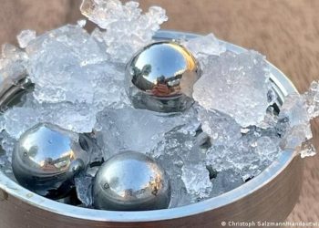 Cientí­ficos crean una nueva forma de hielo