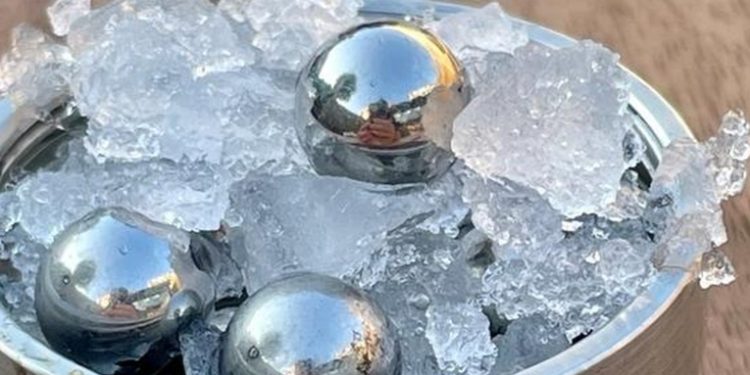 Cientí­ficos crean una nueva forma de hielo