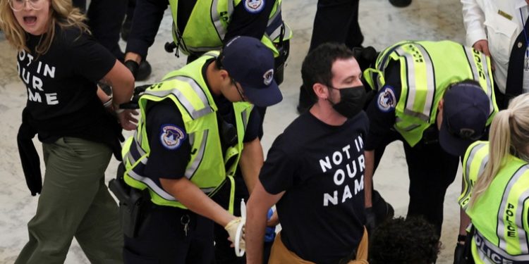 Cientos de detenidos en una protesta propalestina en el Capitolio de EE.UU.
