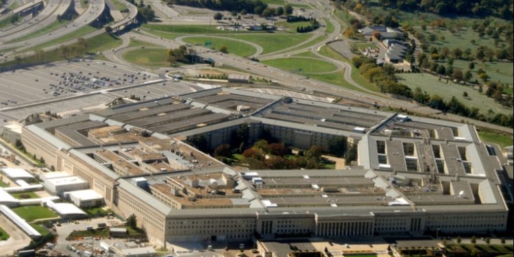 Cierran el Pentágono tras registrarse múltiples disparos