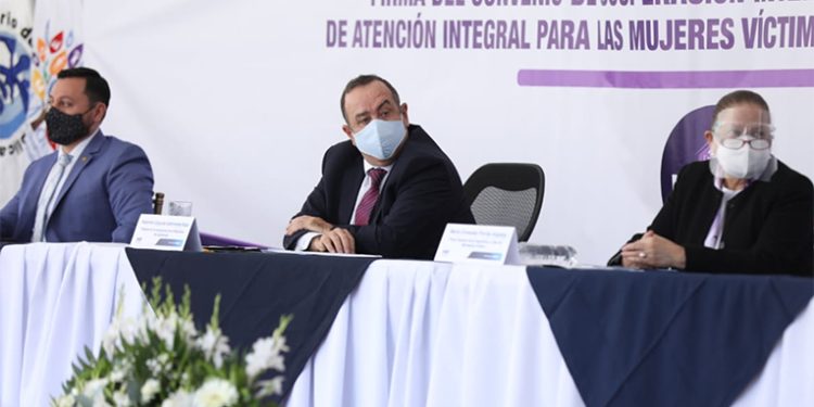 Cierre del paí­s es considerado por aumento de casos de Covid-19