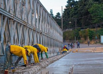 Cierre en el km 17 de la ruta al Pacífico por instalación de vigas del puente
