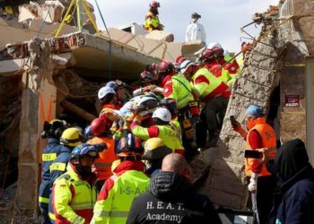 Cifra de muertos por terremoto en Siria y Turquí­a se eleva a más de 23.200