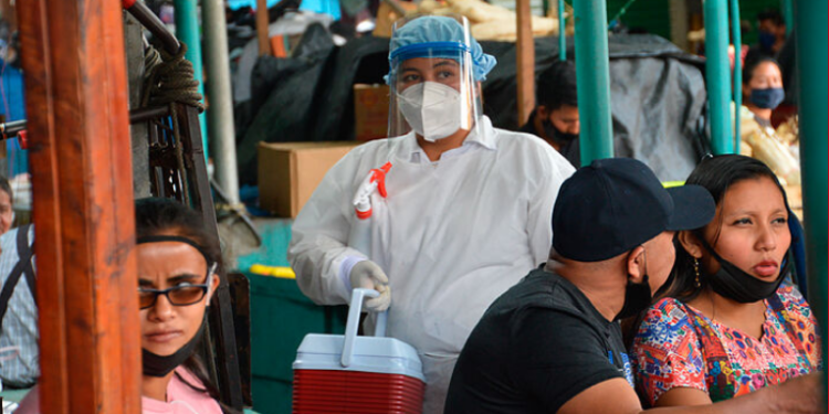 Cifras de casos positivos por Covid-19 aumentan de manera de manera alarmante