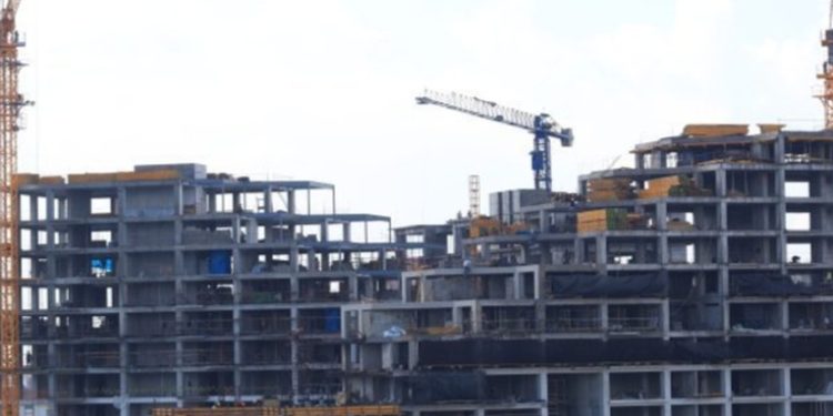 Cinco productos de construcción suben de precio