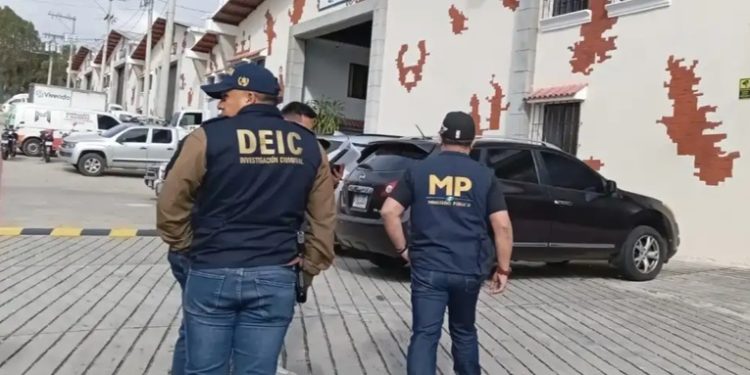 Cinco propiedades de extraditado por narcotráfico en Mixco pasan a manos del Estado