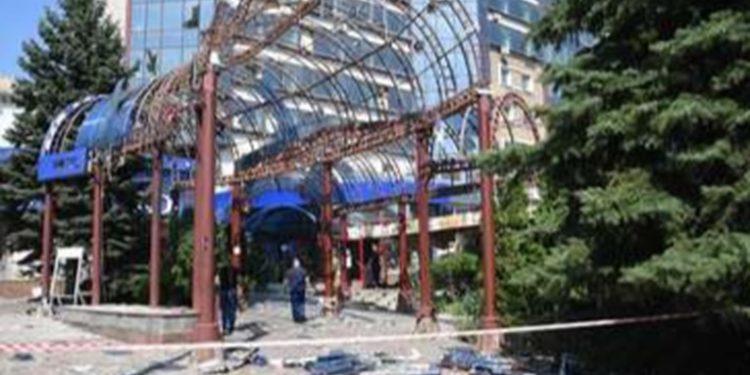 Cirujano guatemalteco cuenta las atrocidades que vivió bajo fuego ucraniano