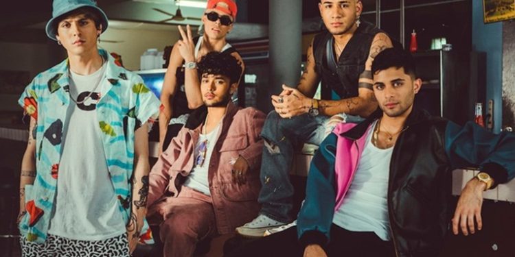 CNCO estrena su tercer álbum Dí‰Jí€ VU.