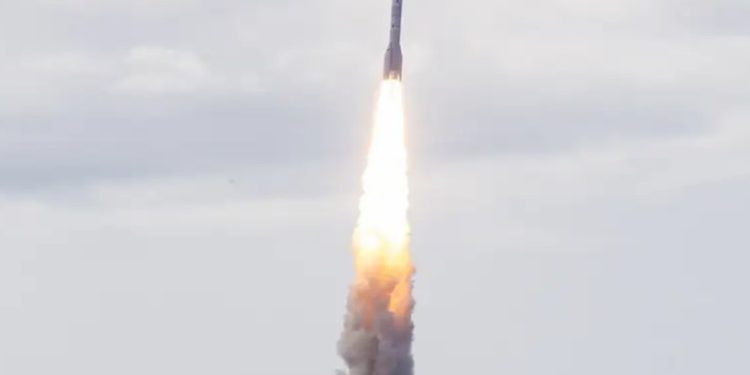 Cohete europeo Ariane 6 coloca en órbita satélite militar