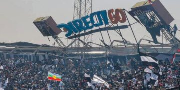 Colapsa el techo de una tribuna del estadio Monumental del Colo-Colo en Chile