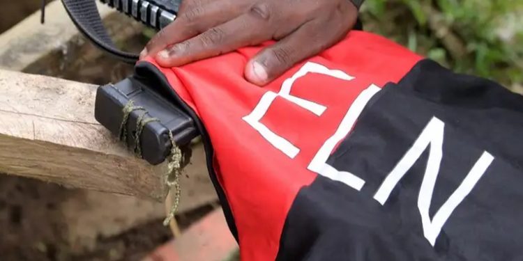 Colombia: ELN libera a 22 rehenes en frontera con Venezuela