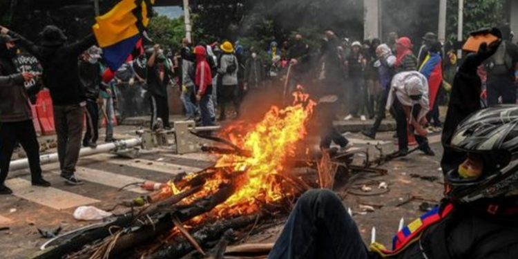 Colombia lejos del diálogo entre gobierno y Comité de Paro