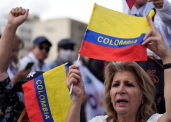 Colombia tendría más presión con Trump que con Harris en lucha antidrogas y migración: expertos