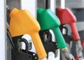 Combustibles bajan 80 centavos por galón antes del descanso de Semana Santa
