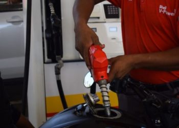 Combustibles suben entre 50 y 70 centavos por galón este viernes