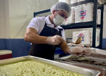Comedores sociales han entregado más de 3 millones de raciones en el país