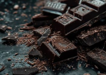 Comer chocolate negro reduce el riesgo de esta enfermedad mortal