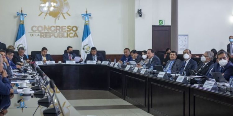 Comisión de Finanzas avanza en proceso de aprobación del presupuesto general para el próximo año