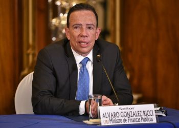 Comisión legislativa aprueba financiamiento para subsidios