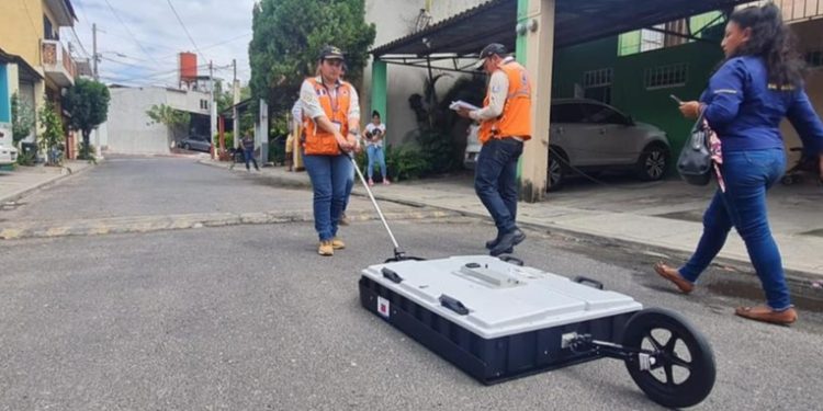 Comuna de Villa Nueva y la CONRED continúan analizando orígenes de retumbos