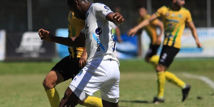 Comunicaciones amplía la mala racha