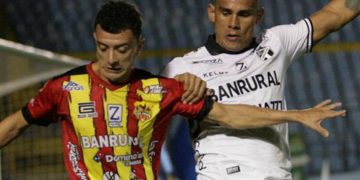 Comunicaciones empata ante Zacapa y los acerca más al descenso