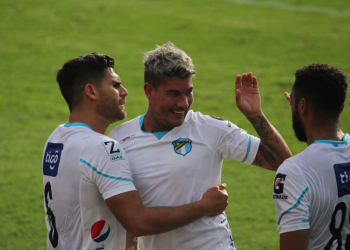 Comunicaciones gana el clásico 314 y suma cinco al hilo.