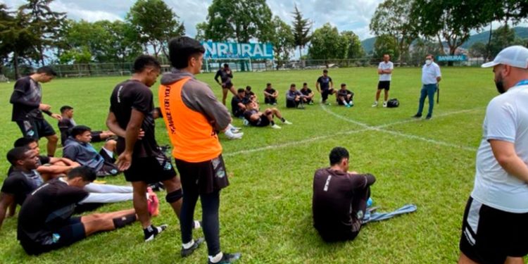 Comunicaciones pide reprogramación de enfrentamiento ante Zacapa