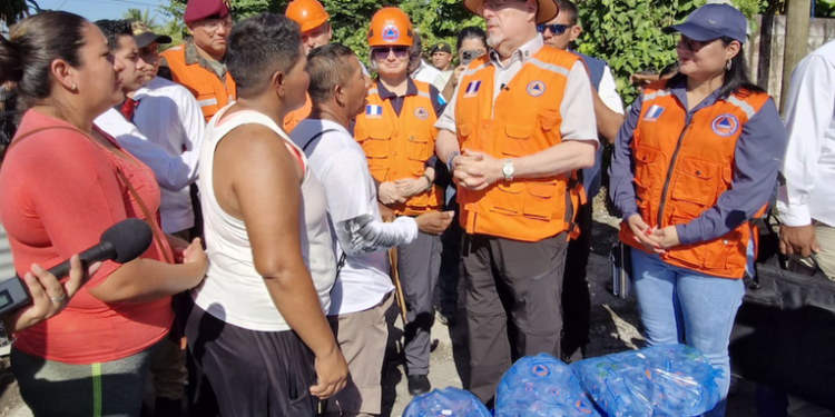 Comunidades de Puerto San José reciben apoyo del Gobierno tras inundaciones