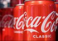 Condenan en EE.UU. a una mujer por robar secretos de Coca-Cola para el Gobierno chino