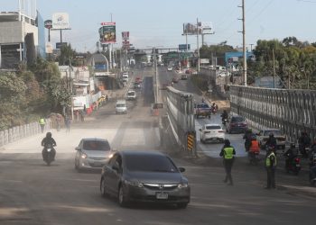 Conductores enfrentarán complicaciones en la ruta al Pacífico por reparaciones de puentes dañados