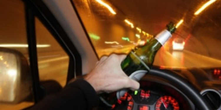 Conductores identificados por conducir bajo efectos de licor deberán pagar Q5000 de multa