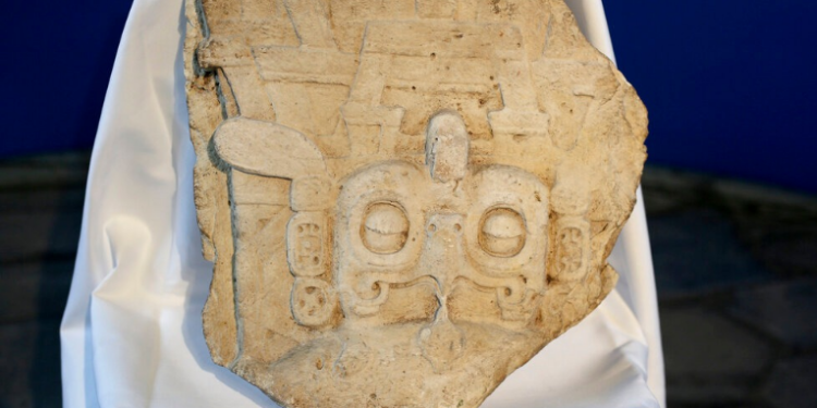 Confirman el hallazgo de la pieza maya robada hace 60 años en el país
