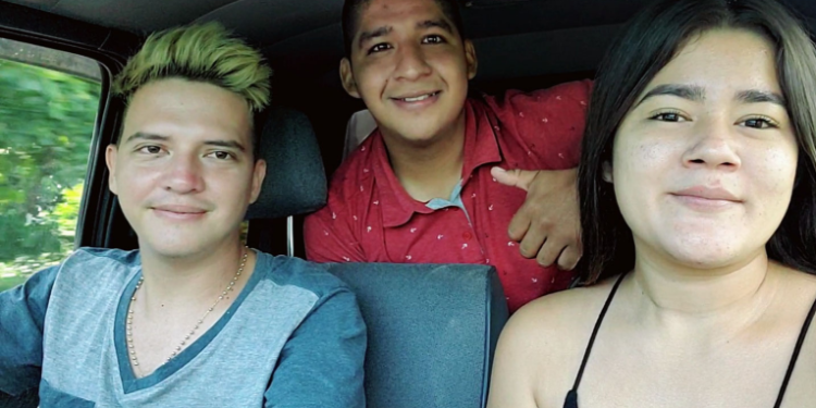 Confunden a Youtubers guatemaltecos con secuestradores