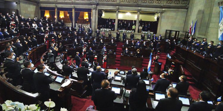 Congreso aplicará estrictas medidas sanitarias durante sesión solemne