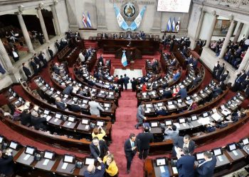 Congreso aprueba en primera lectura las reformas a la ley de hidrocarburo