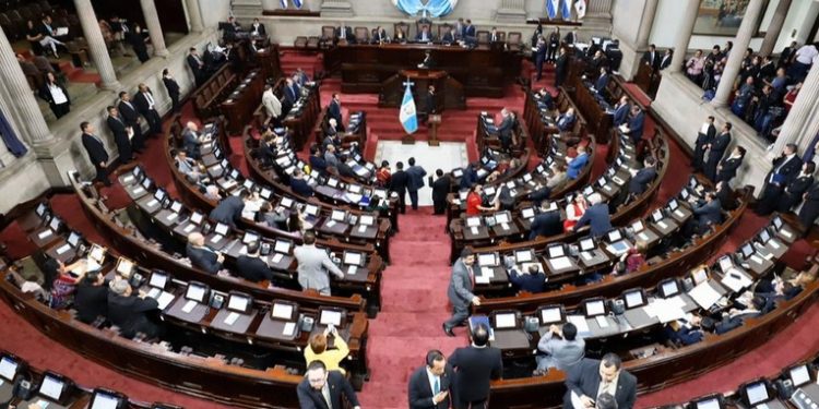 Congreso aprueba en primera lectura las reformas a la ley de hidrocarburo