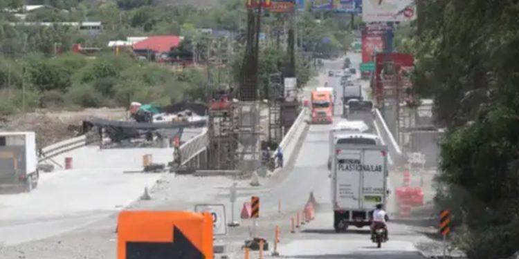 Congreso aprueba financiamiento por $175 millones para ampliar carretera entre El Rancho y Teculután