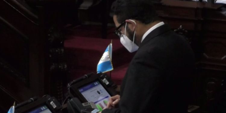 Congreso aprueba Ley de Emergencia para combatir el Coronavirus