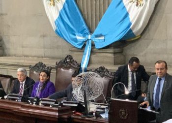 Congreso conforma comisiones pesquisidoras para conocer antejuicios contra magistrados del TSE