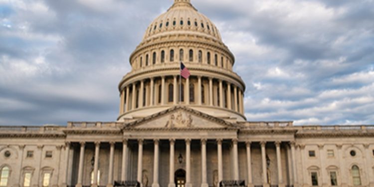 Congreso de Estados Unidos bloquea fondo de 106 mil millones para Ucrania e Israel