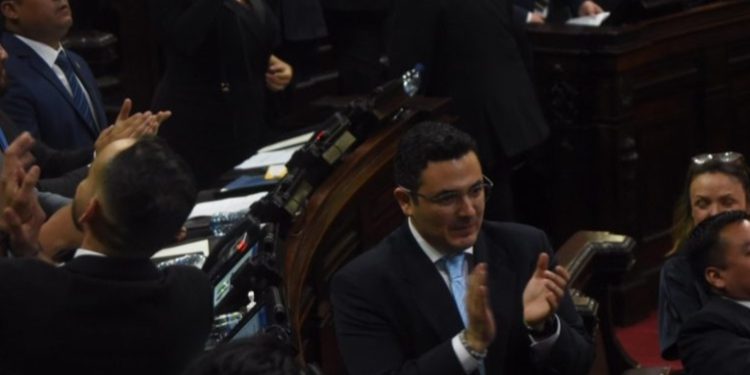 Congreso de Guatemala repetirá hoy la elección de la Junta Directiva