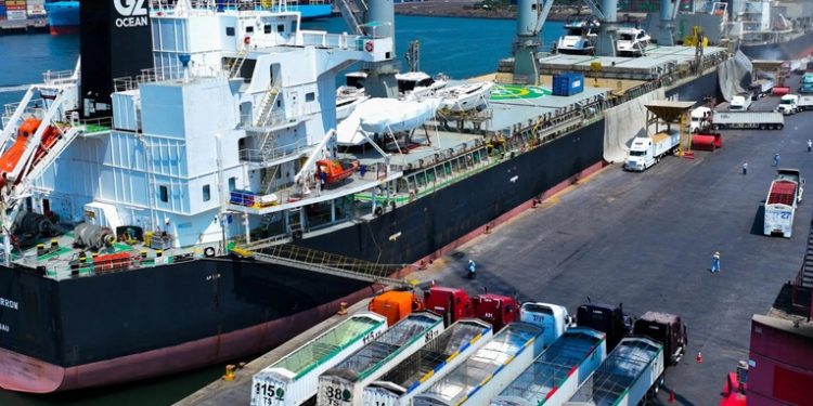 Congreso pedirá aclaraciones a la Portuaria Quetzal sobre iniciativa para rescate portuario